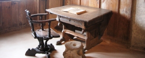Martin Luther desk